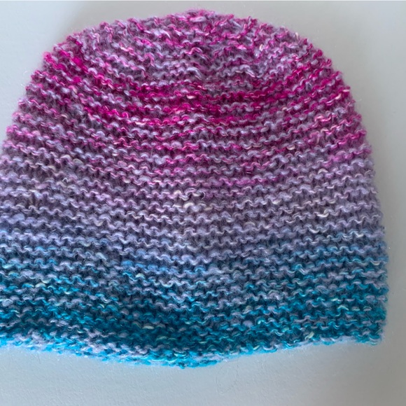 Handmade hat - Picture 2 of 3